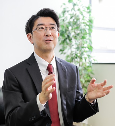代表取締役社長 小川 善弘
